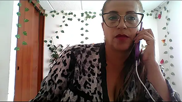 RossanaLionheart online show from January 8, 8:02 pm