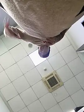 eveangelll online show from February 13, 8:38 am