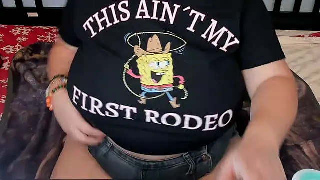 Snapshot of Chloenightmare chatting on October 6, 4:29 am Chloenightmare online show from October 6, 4:29 am