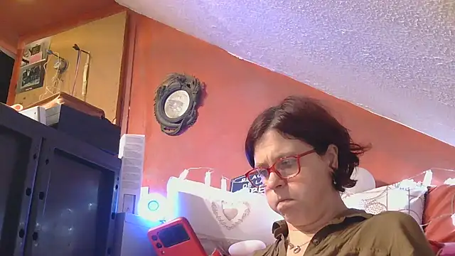 Snapshot of lanax chatting on October 13, 12:41 pm lanax online show from October 13, 12:41 pm