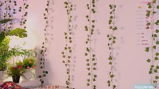 CarlyMilton online show from January 15, 9:32 pm