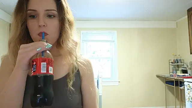 sexylilly69 online show from July 28, 8:52 pm