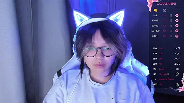 maydaykimmy online show from September 20, 9:46 pm