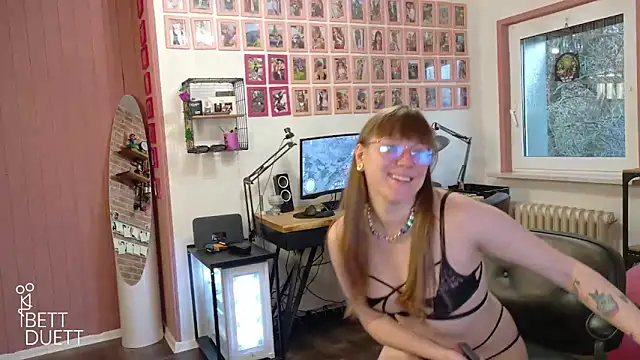 BettDuett online show from November 28, 2:42 pm