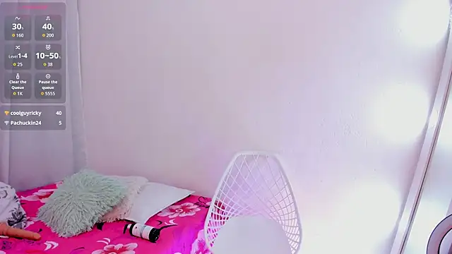 andrea osorio  online show from December 20, 12:09 pm