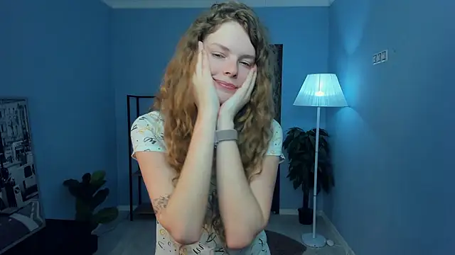 RayaNenlia online show from February 1, 5:06 am