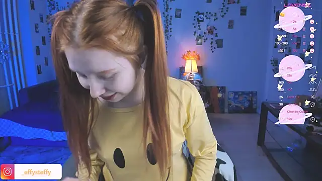 Snapshot of CallMeEffy1 chatting on October 9, 3:49 pm CallMeEffy1 online show from October 9, 3:49 pm