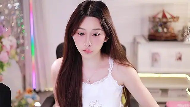 SleepArtist online show from April 3, 2:15 pm