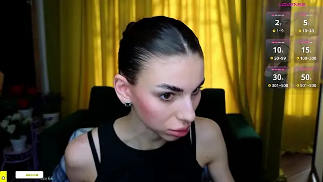 EmmyGreans online show from March 14, 6:47 am