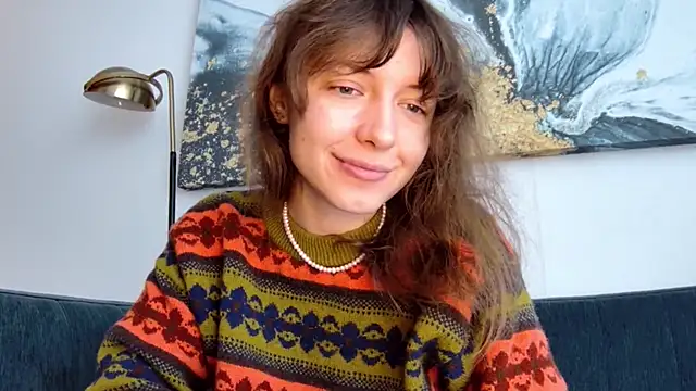 sun place online show from April 7, 6:15 am