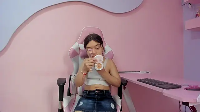 CharlotteMuller online show from February 24, 7:34 pm