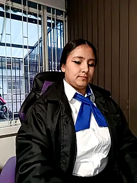 Cute Penelope online show from October 31, 11:25 am