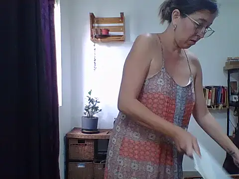 charlott ponce online show from December 15, 6:35 pm