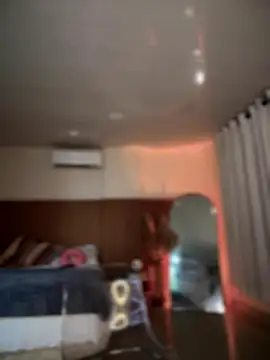 Lianh Benett online show from September 9, 6:24 am