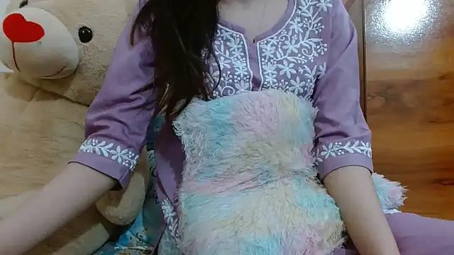 Snapshot of adore_khushbu chatting on September 10, 5:13 pm adore khushbu online show from September 10, 5:13 pm