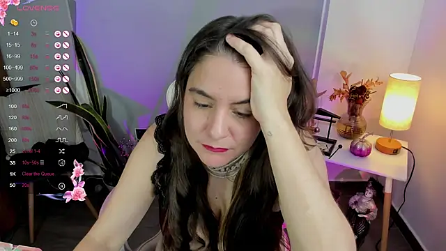 Tamara m  online show from September 25, 8:06 pm