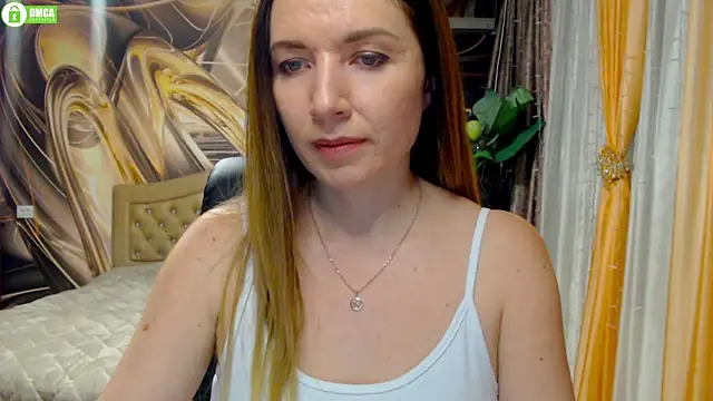 Sweet   Amelia online show from December 14, 8:03 pm