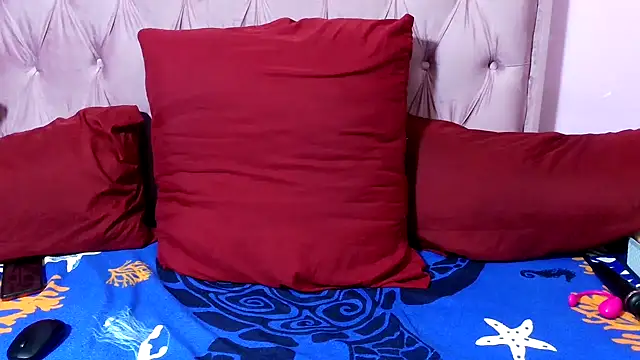 SweetMellowX1 online show from October 27, 6:35 pm