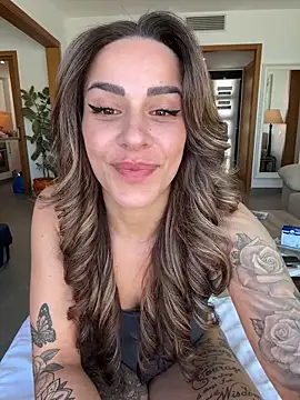 Alisa-Marie online show from April 15, 10:49 am