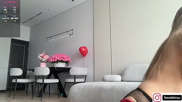 diffgirls2 online show from March 25, 11:13 am