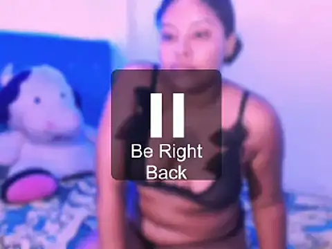 ladypussy69 online show from February 4, 6:49 am