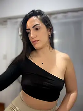 alessandra-a online show from June 6, 1:45 am