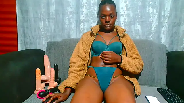 VANESAAMBER23 online show from September 22, 9:02 pm