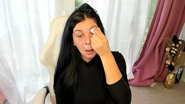 patriciakeys online show from October 27, 6:53 am