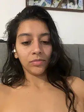 BrittanyDiaz online show from May 21, 5:27 am