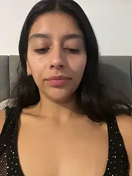 BrittanyDiaz online show from May 7, 10:02 pm