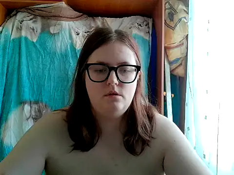 DesireMelissa online show from April 13, 11:55 am