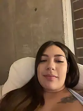 Latina vanessa online show from July 17, 3:33 am