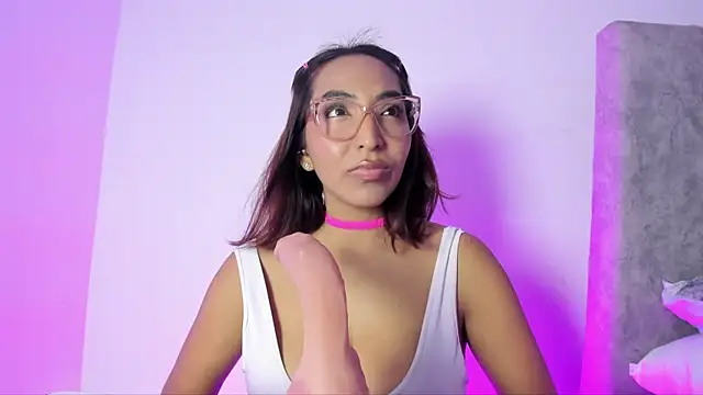 Leticia brownn1 online show from July 28, 8:52 pm