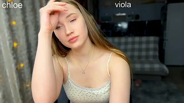 Snapshot of ChloeMillerMeow chatting on October 22, 7:41 pm ChloeMillerMeow online show from October 22, 7:41 pm