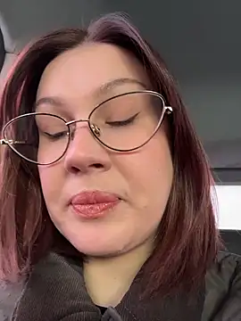 RinaCat online show from March 20, 5:45 am