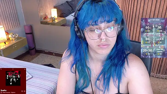 Eli666uwu online show from December 13, 7:53 pm