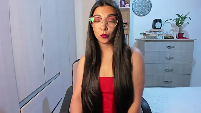 Karla hernandez  online show from June 24, 10:36 am