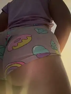 ashley Tompson1 online show from February 28, 11:42 am