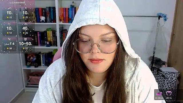 Gabiwaifu online show from October 24, 11:45 pm