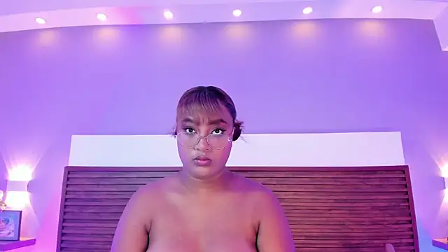 Adelehottman online show from April 8, 1:02 pm