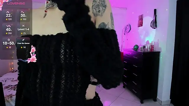 Melanny lopez18 online show from November 2, 5:00 am