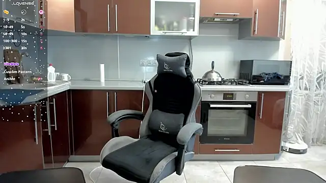  BondiXUrban  online show from February 10, 4:59 am