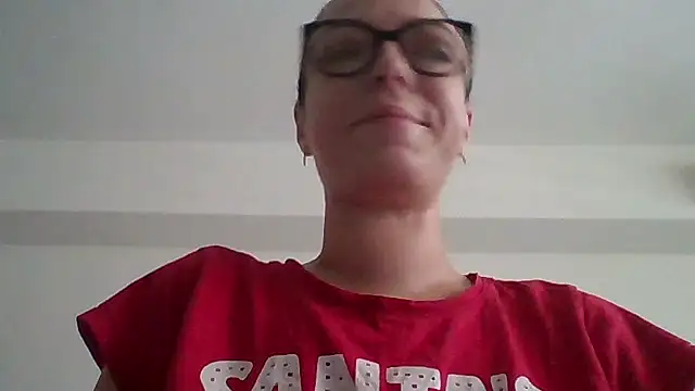 IzabelllNoir online show from June 11, 9:17 am