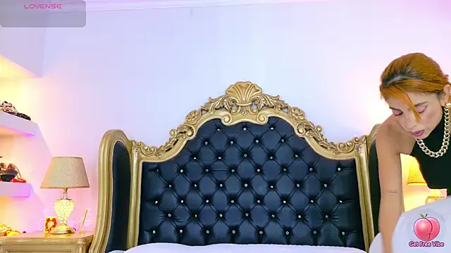 AdelinaVans online show from July 28, 12:12 pm