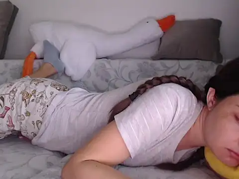  JustmeHere  online show from October 2, 8:08 am