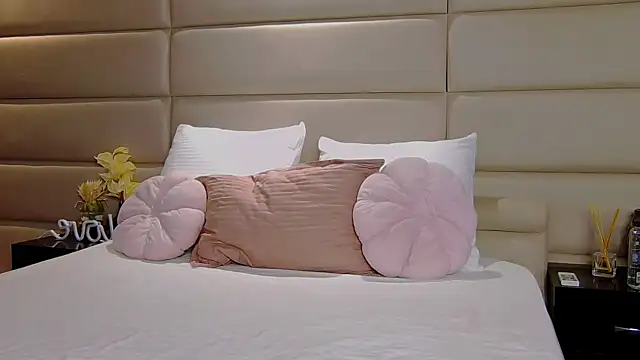 SandraHaze online show from June 15, 4:56 am