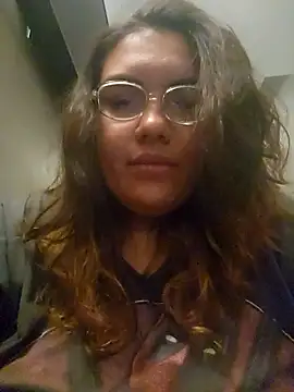 Snapshot of WitchiKitti chatting on September 17, 5:27 am WitchiKitti online show from September 17, 5:27 am