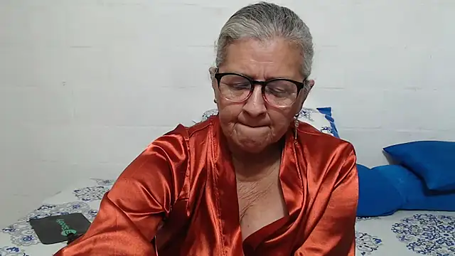 candy mature  online show from November 13, 1:04 am