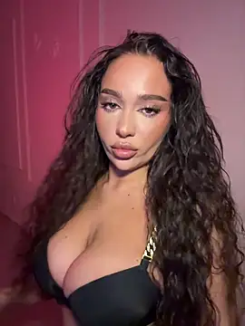 CardiSweetBaby online show from April 14, 9:37 pm