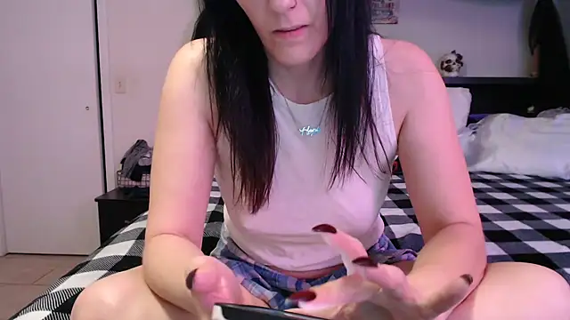 CrystalLakeXO online show from June 25, 5:12 am